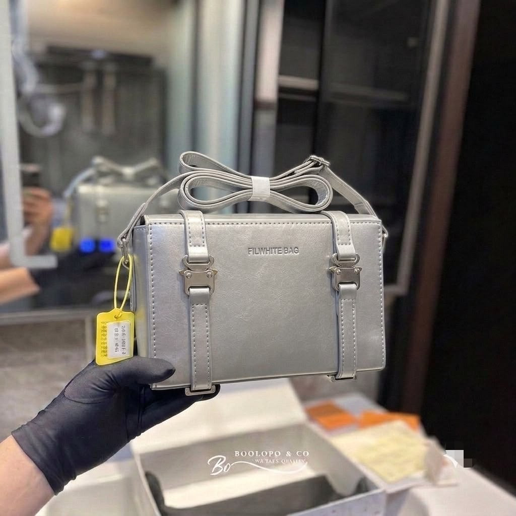 FILWHITE BAG Unisex Designer Leather Trunk Crossbody Bag – Black Box Messenger Bag with Silver Quick-Release Metal Buckles
