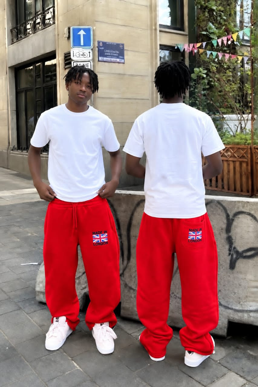 Premium Men's Relaxed Fit Fleece Jogger Trousers – Union Jack Graphic & Open Hem